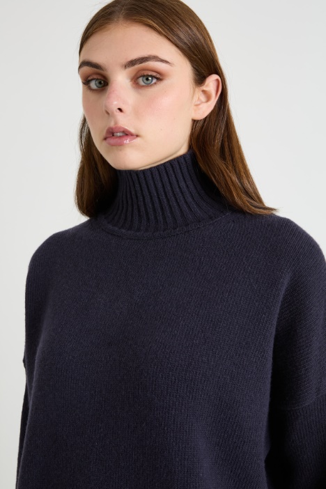 Maglia over in pura lana