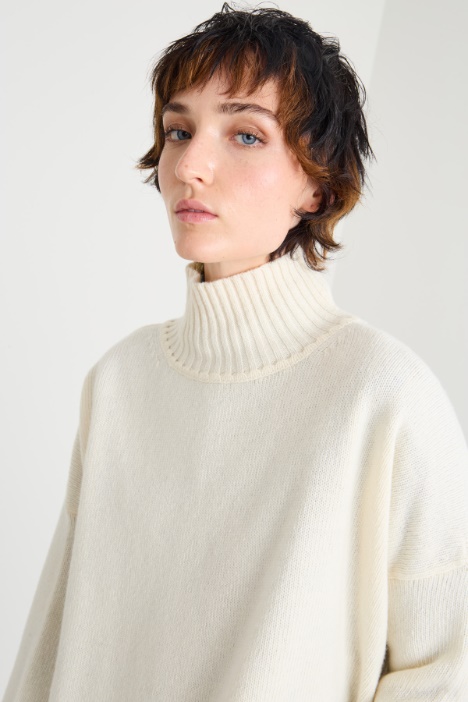 Maglia over in pura lana