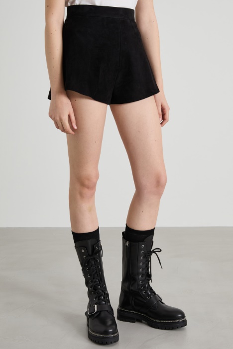 Shorts culotte effetto suede