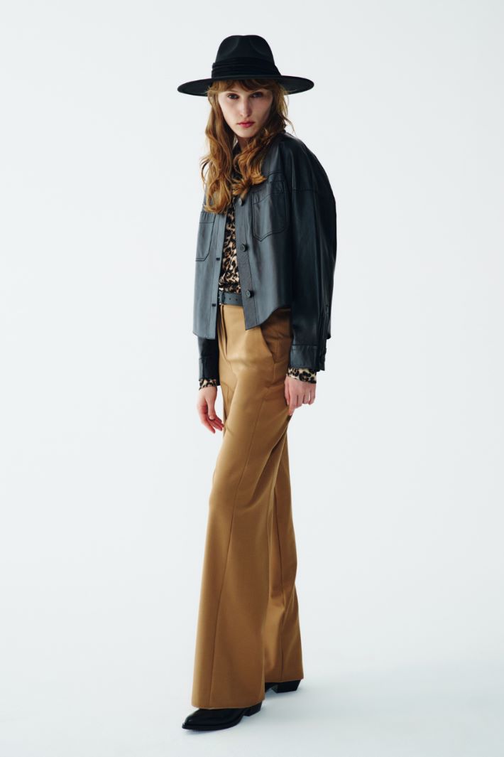 Chaqueta camisera de napa auténtica Intrend - 5