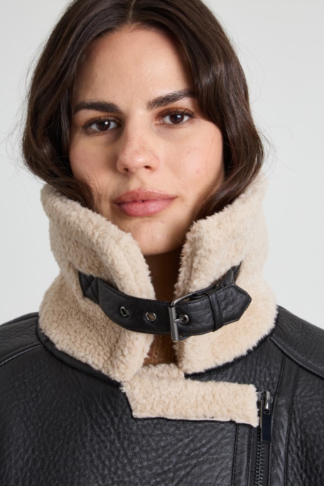 Chaqueta efecto piel de oveja