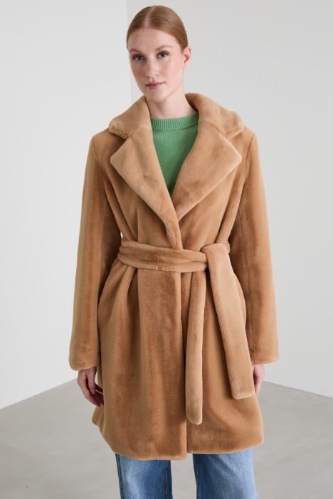 Cappotto peluche con cintura