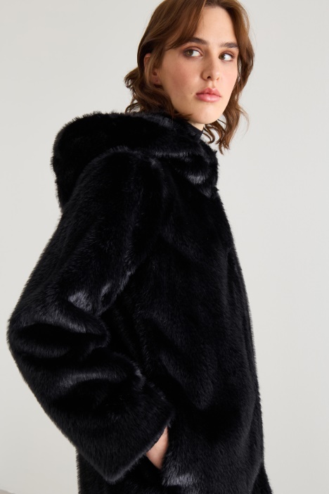 Cappotto con cappuccio