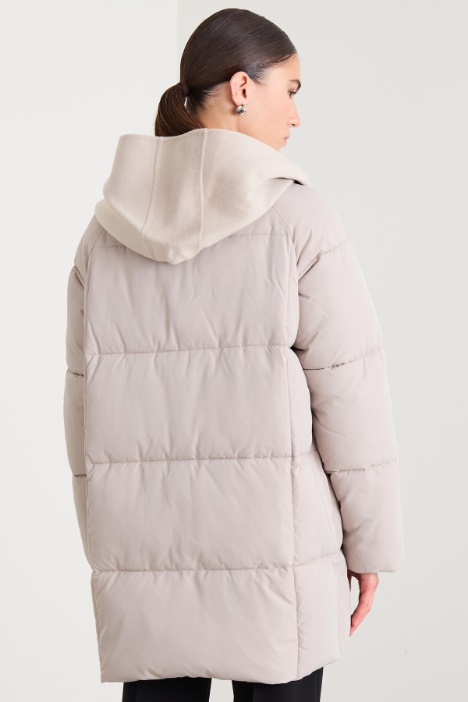 Imbottito con cappuccio