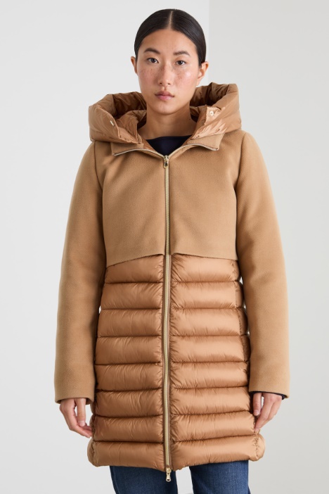 Imbottito in panno e raso