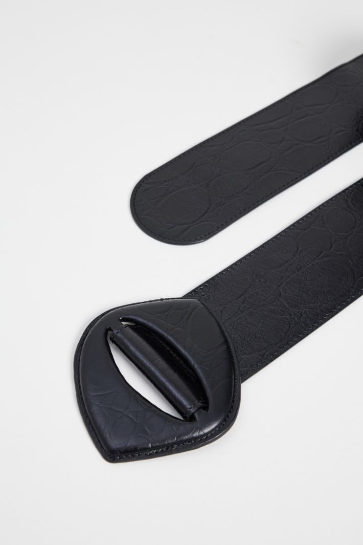 Crocodile-print leather belt Intrend - 3