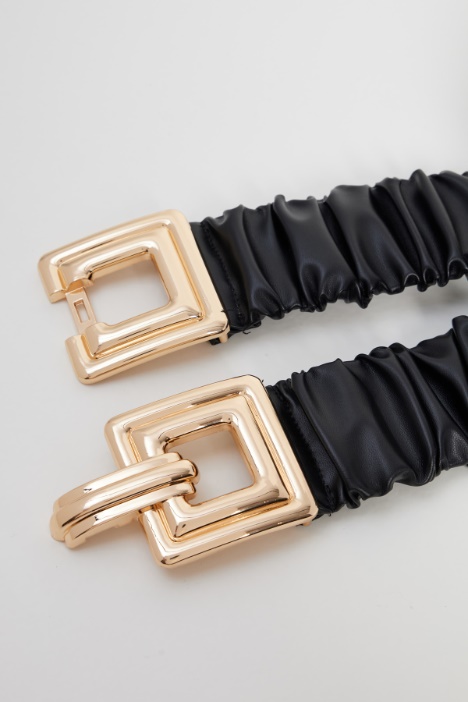 Cintura con maxi fibbia
