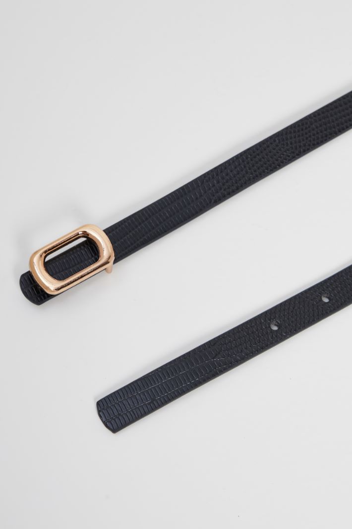 Thin crocodile print belt Intrend - 3