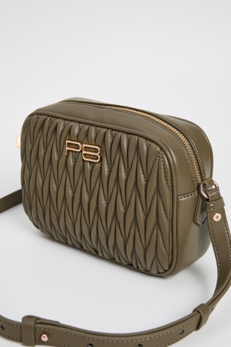 Borsa con lavorazione matelassé