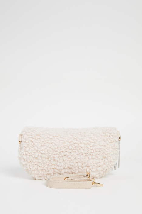 Marsupio effetto peluche