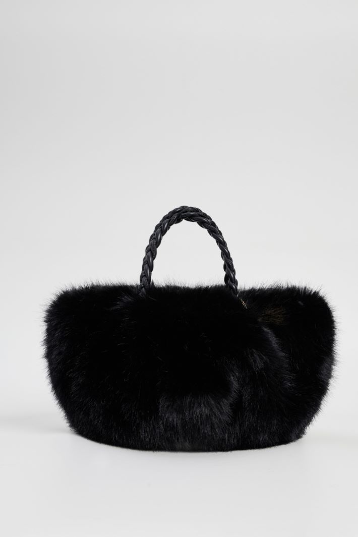 Fur effect bag Intrend