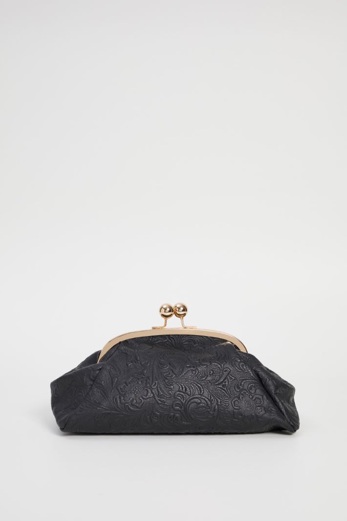 Damask leather clutch Intrend