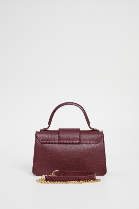 Borsa in pelle martellata