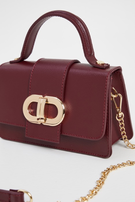 Borsa in pelle martellata