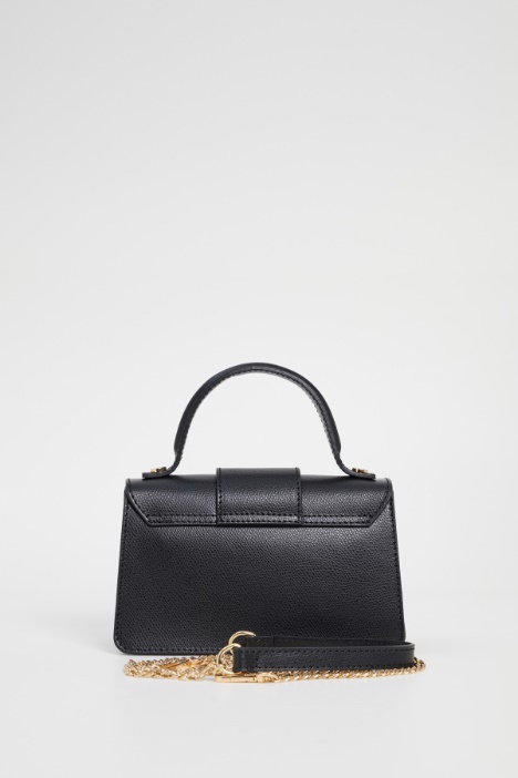 Borsa in pelle martellata