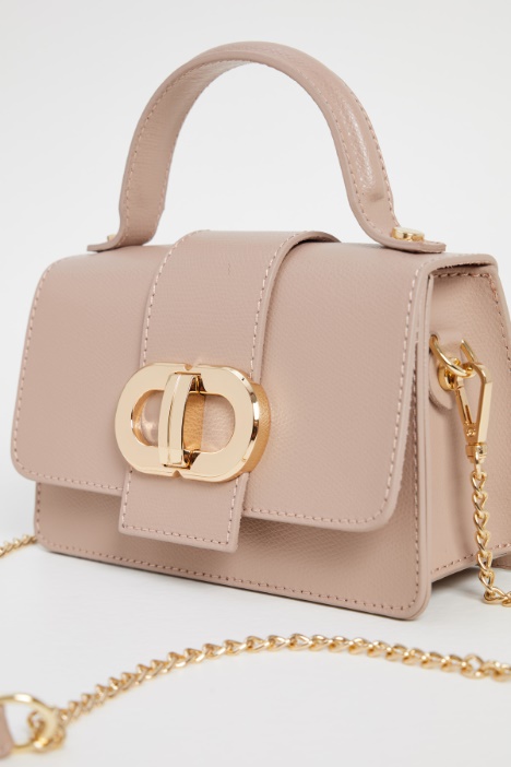 Borsa in pelle martellata