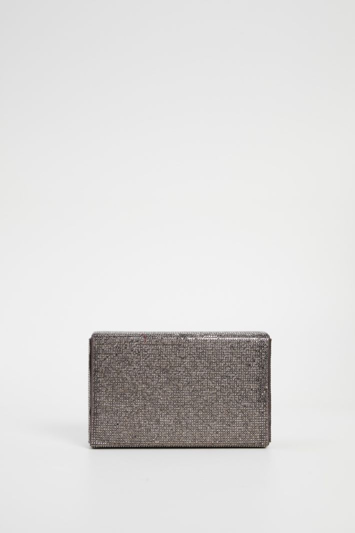 Clutch con pedrería Intrend - 5