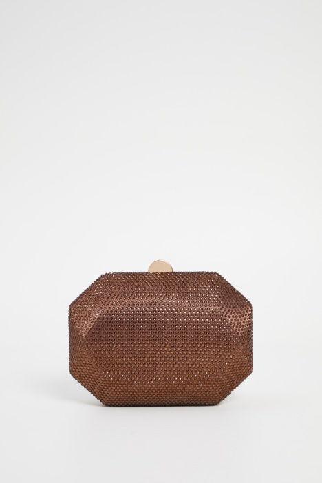 Clutch con forma y pedrería