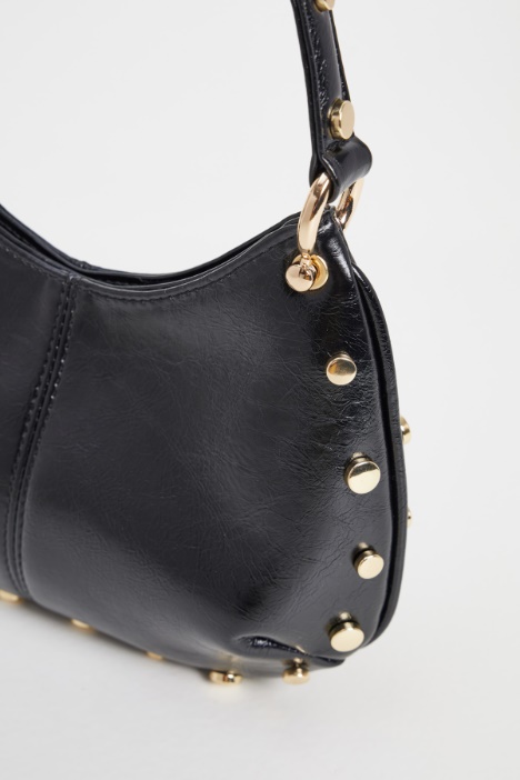 Borsa a mezzaluna con borchie