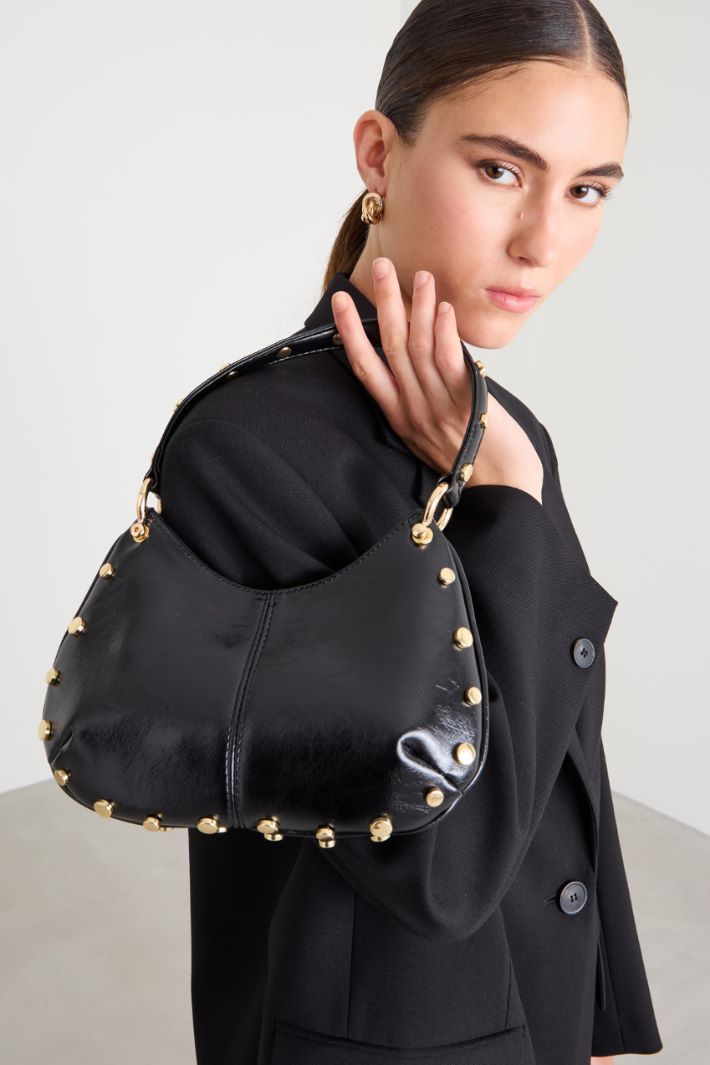 Half-moon bag with studs Intrend - 3