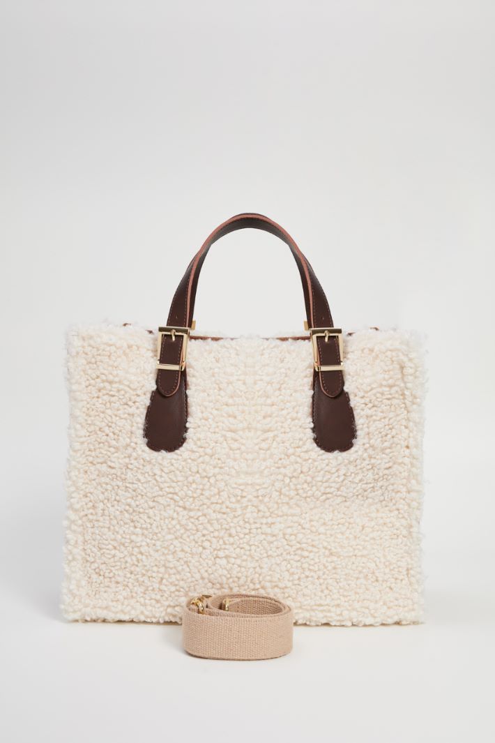 Plush effect shopper Intrend - 3