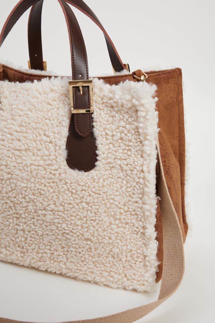 Plush effect shopper Intrend - 4