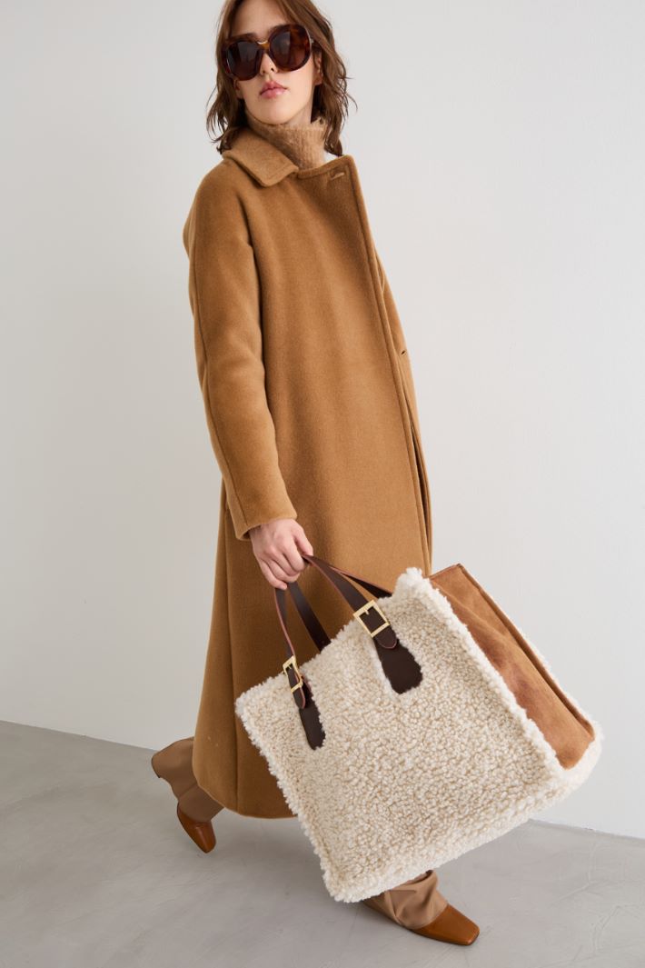 Plush effect shopper Intrend - 5