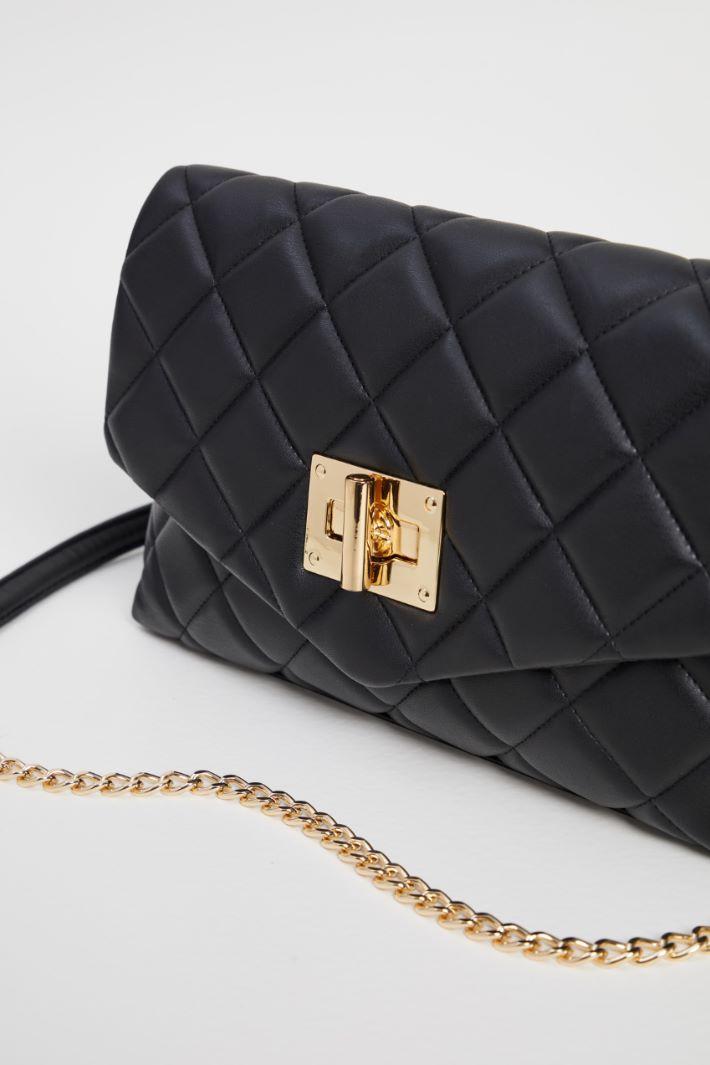 Quilted crossbody bag Intrend - 4