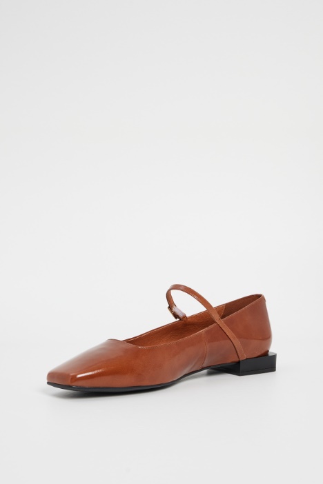 Ballerine con punta squadrata