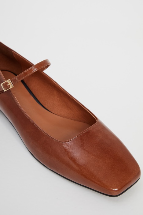 Ballerine con punta squadrata