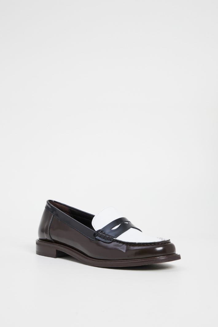 Two-tone moccasins Intrend - 2