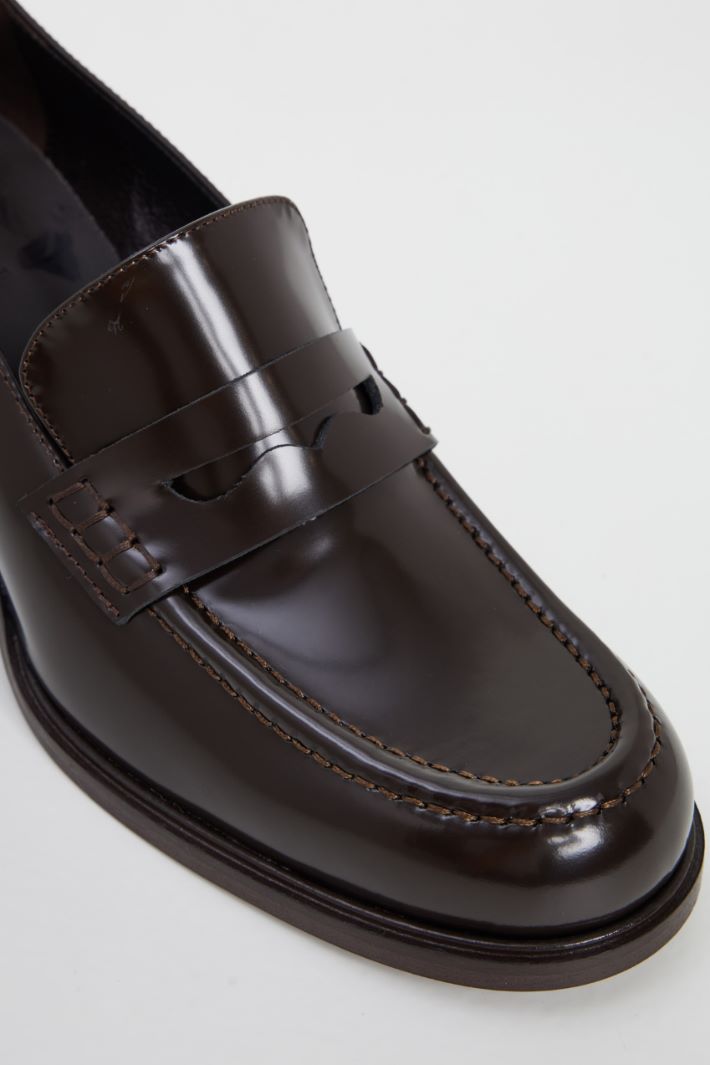Leather shoes with band Intrend - 3