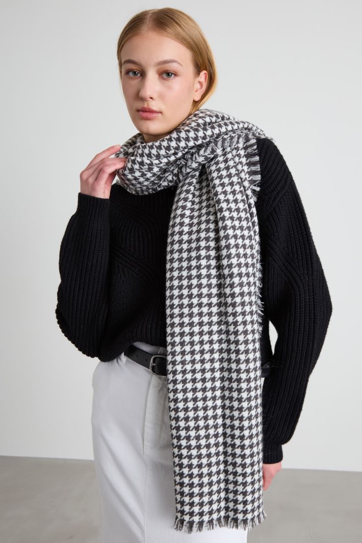 Houndstooth stole Intrend