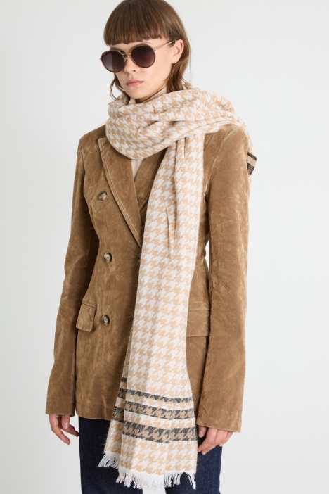 Wool blend stole Intrend