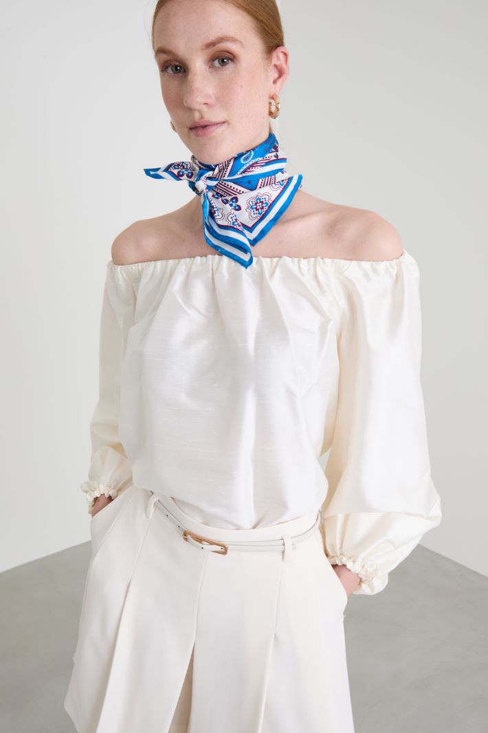 Silk twill foulard Intrend