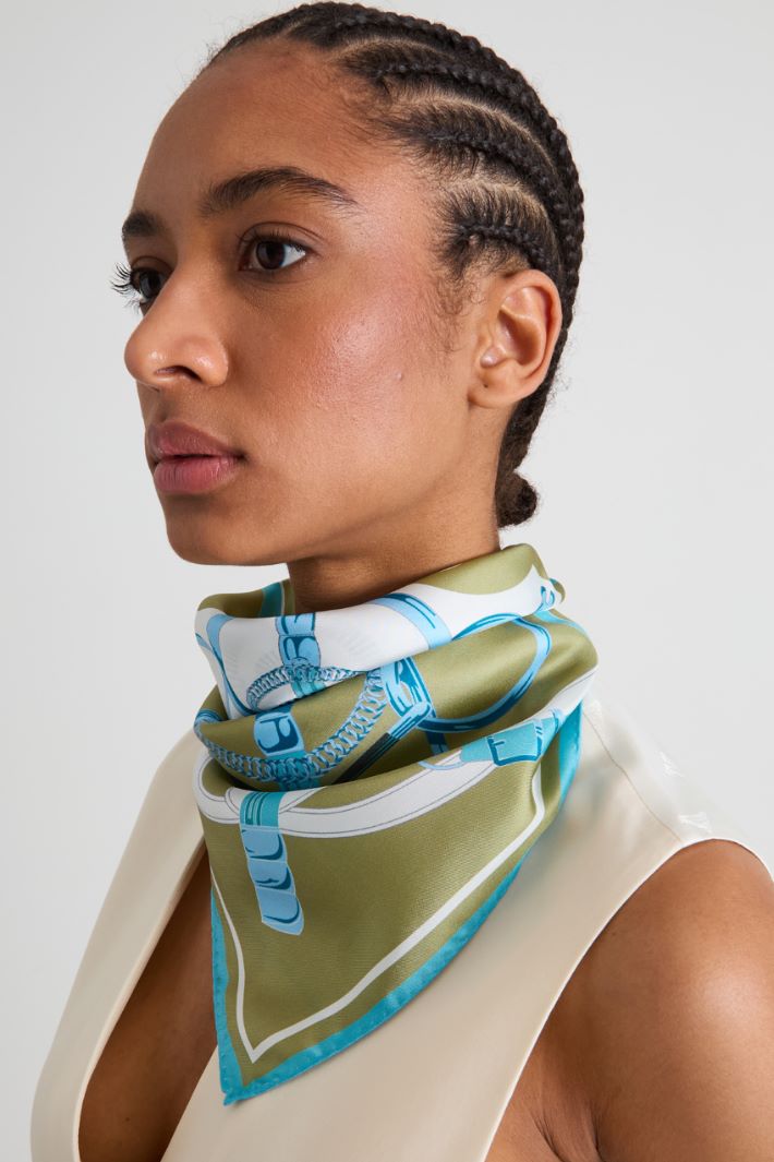 Silk twill scarf Intrend