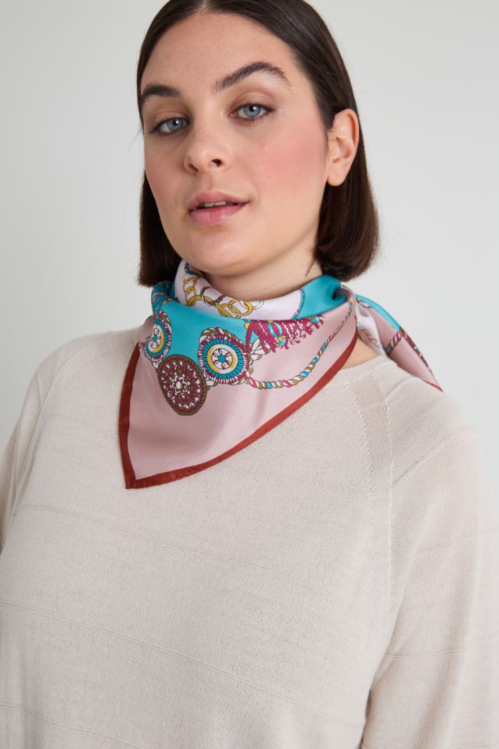 Silk twill scarf Intrend