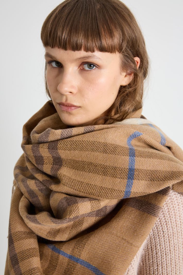 Yarn-dyed scarf Intrend - 2