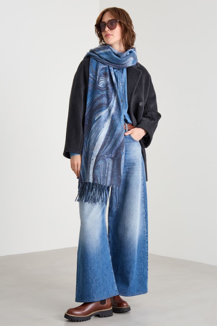 Patterned lamé scarf Intrend