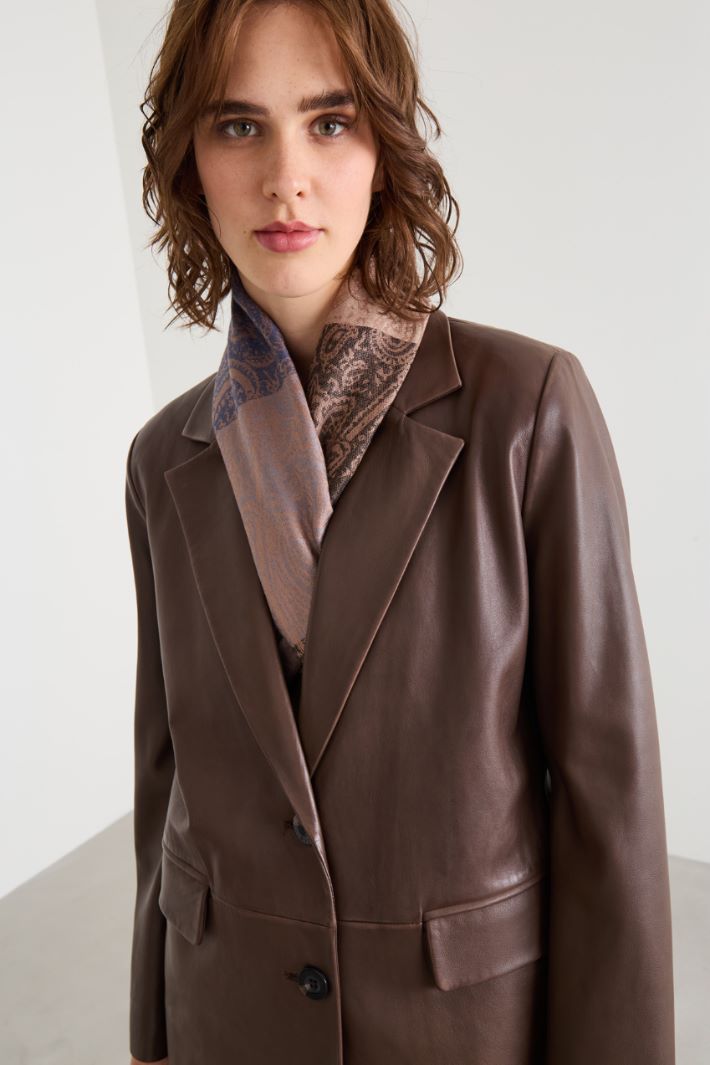 Jacquard stole with fringes Intrend - 2