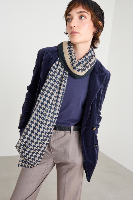 Patterned canvas stole Intrend