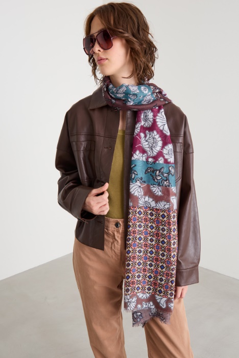 Patterned stole Intrend