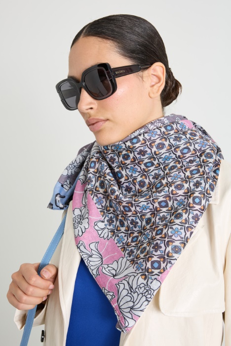 Patterned stole Intrend