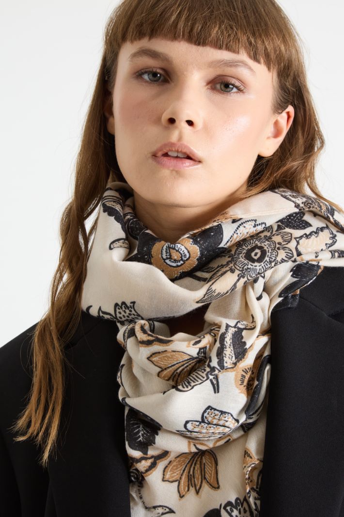 Printed stole Intrend - 2