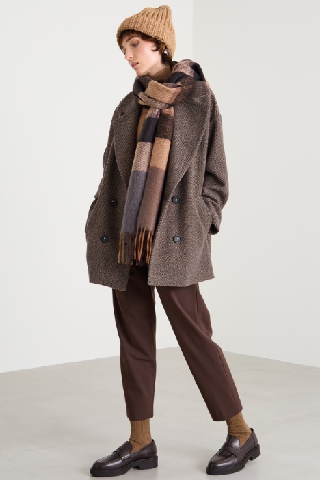 Estola teñida en hilo