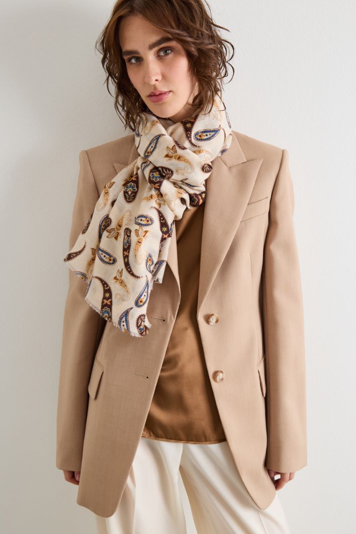 Patterned stole Intrend - 2
