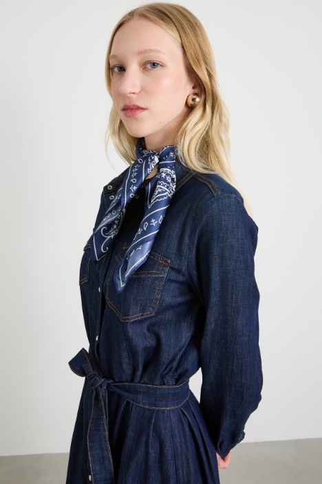 Silk scarf Intrend