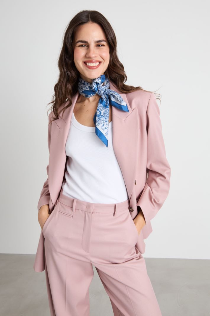 Foulard in seta a fantasia Intrend