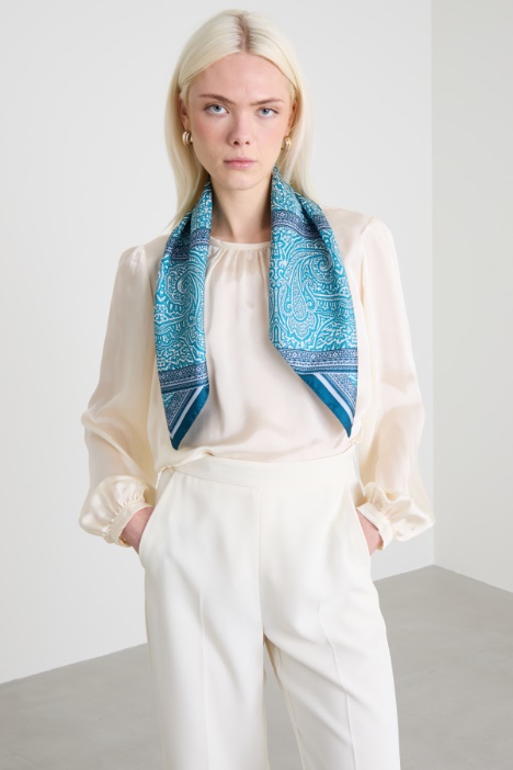 Foulard in twill di seta Intrend