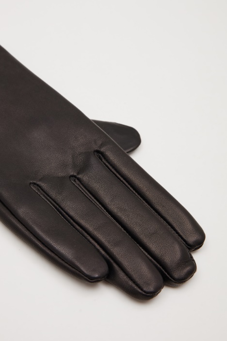 Guantes con abertura